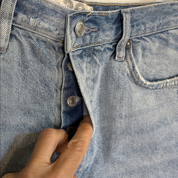 Free People We The Free Jean Shorts Button Fly High Rise Frayed Size 30 - Picture 4 of 8